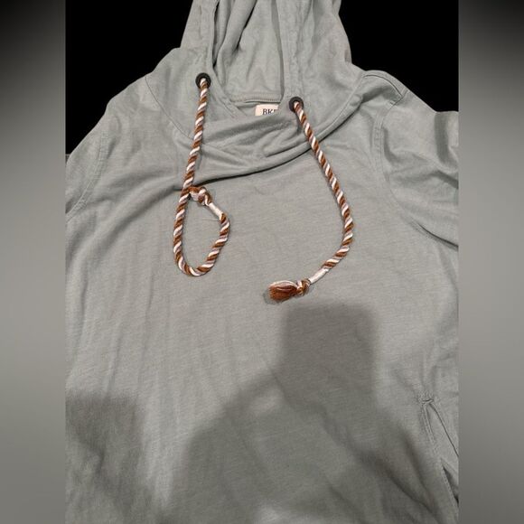 BKE from Buckle Woman’s Hoodie - Picture 6 of 8